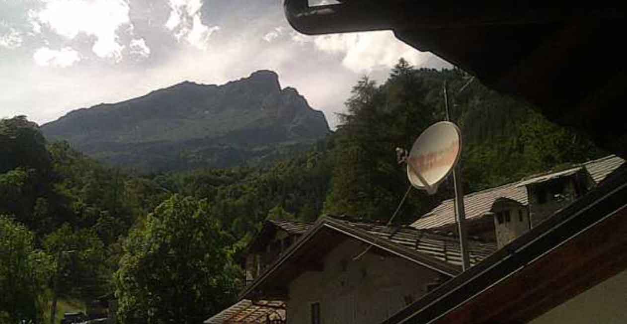 Cam 5